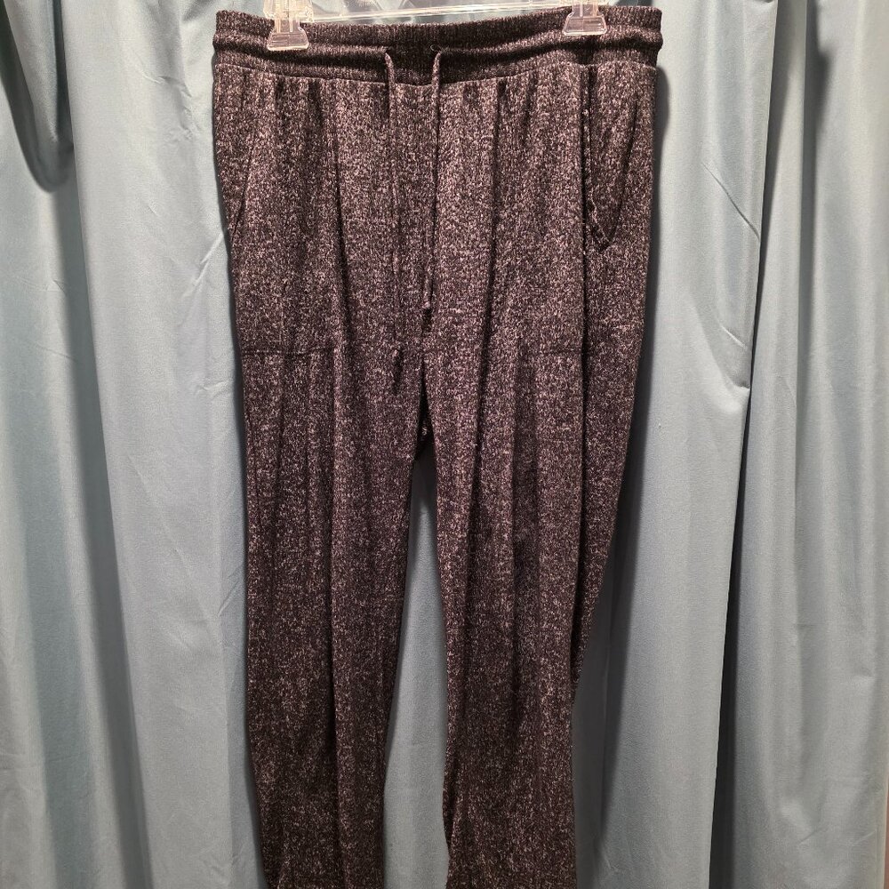Stars Above Medium M Black Speckled Cozy Joggers